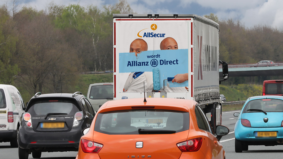 Altermedia Allianz AllianzDirect Vrachtwagenreclame Trailerreclame