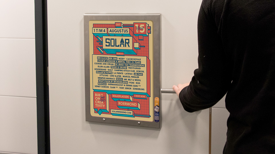 Altermedia Extrema Outdoor Solar Festival Toiletreclame Wcreclame Toiletmedia Washroom media