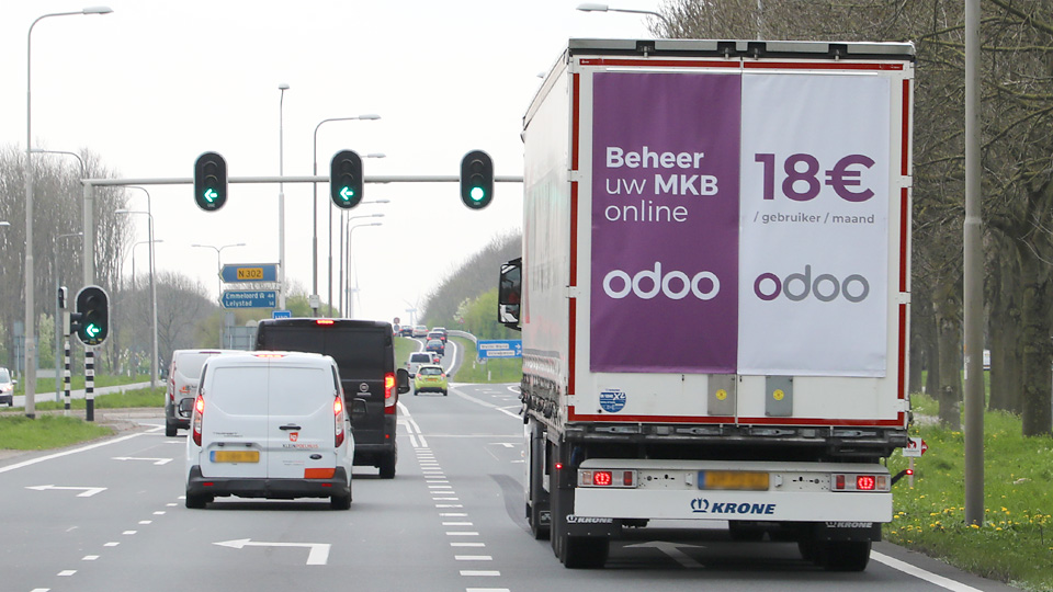 Altermedia ODOO Vrachtwagenreclame trailerreclame Truck Advertising