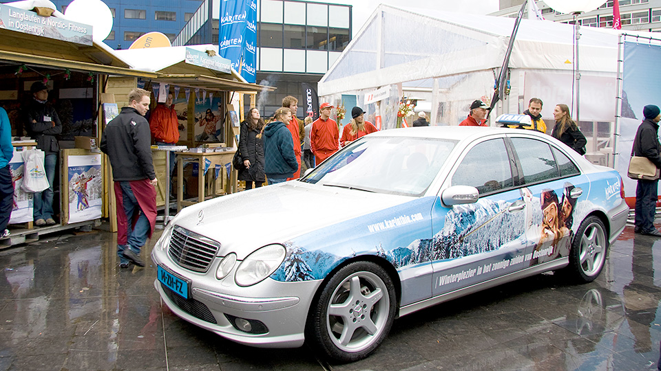 Altermedia Oostenrijks Toeristenburo Taxireclame