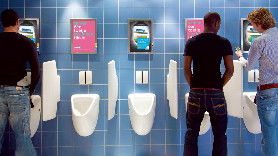 Altermedia KLM Nederland Toiletreclame WCreclame Toiletmedia Washroom media