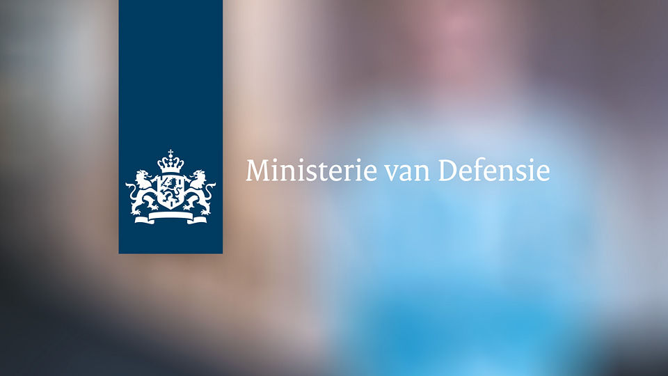 AltermediaMinisterie van Defensie Unbox je mee? Toiletreclame WCreclame Toiletmedia Washroom media