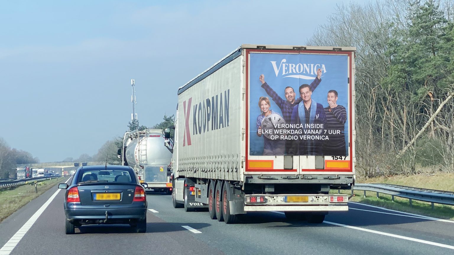 Altermedia Talpa Network Veronica Inside radio Vrachtwagenreclame Truck advertising